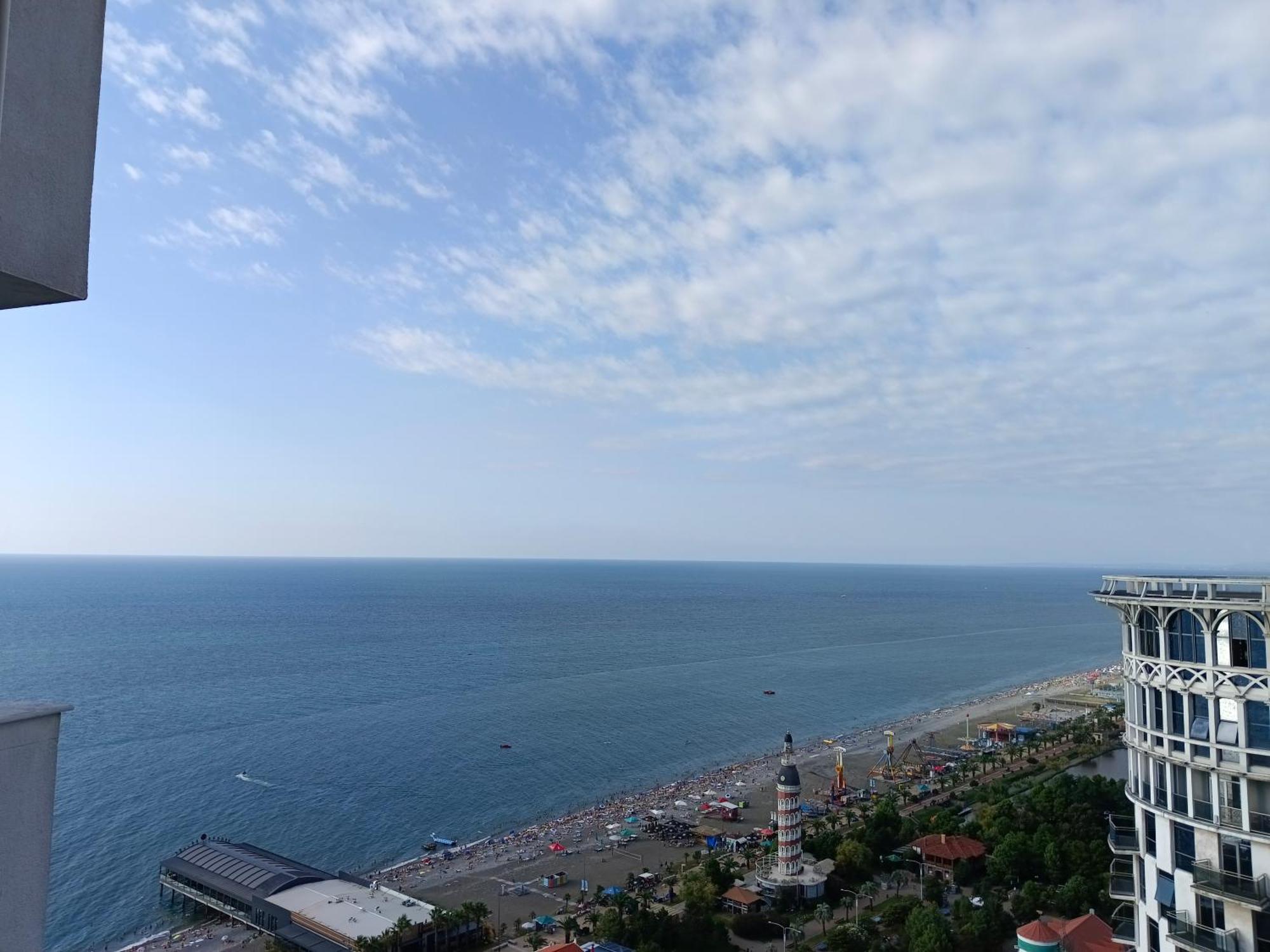 Orbi Sea Towers-Sea View Lägenhet Batumi Exteriör bild