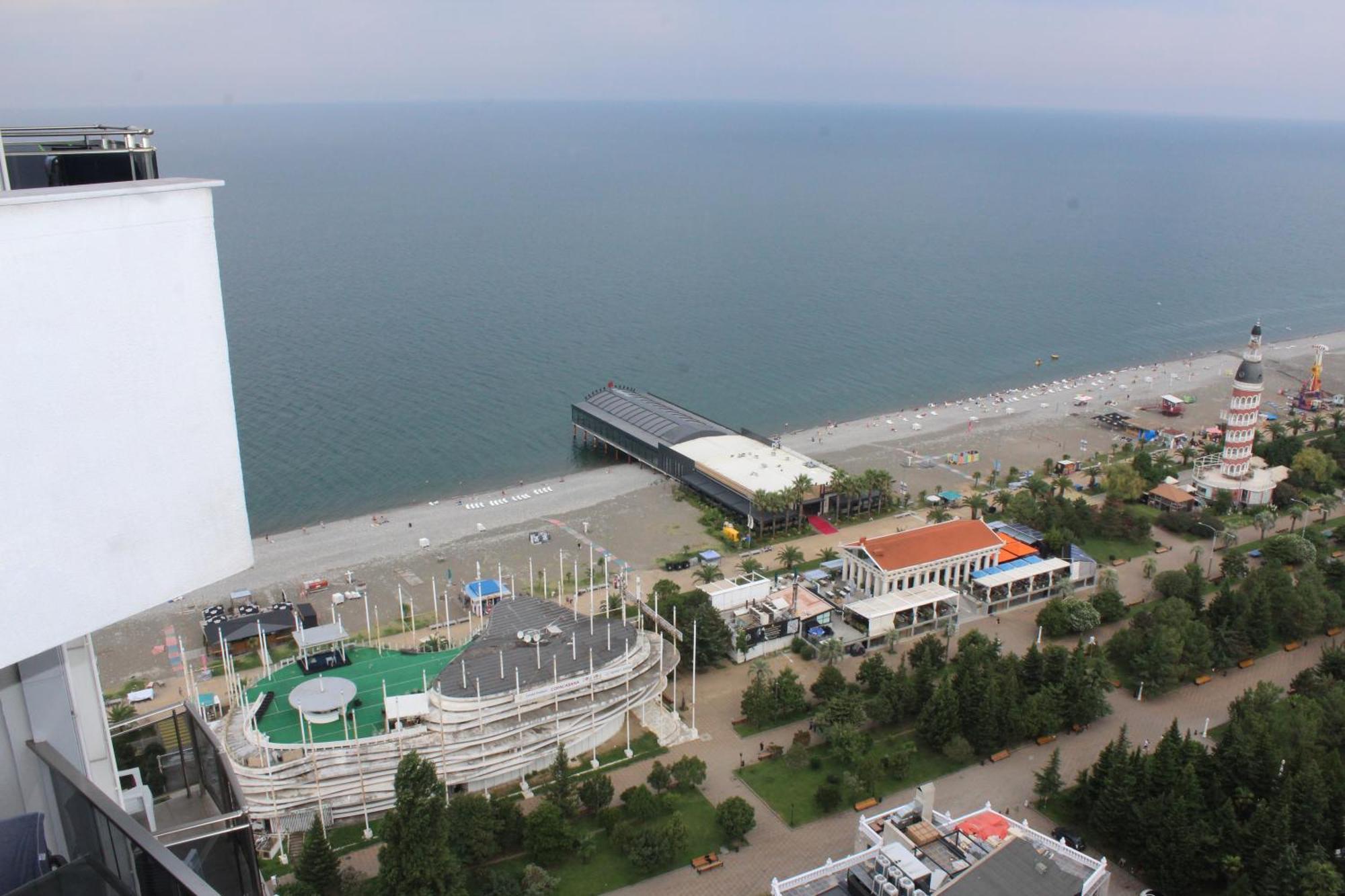 Orbi Sea Towers-Sea View Lägenhet Batumi Exteriör bild